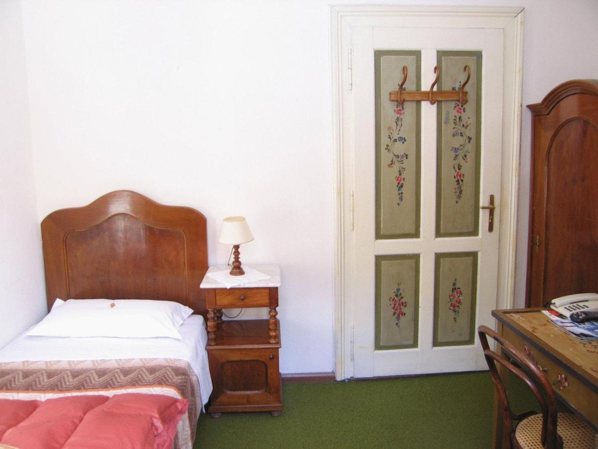 Hotel Baur Am See Добб'яко Номер фото